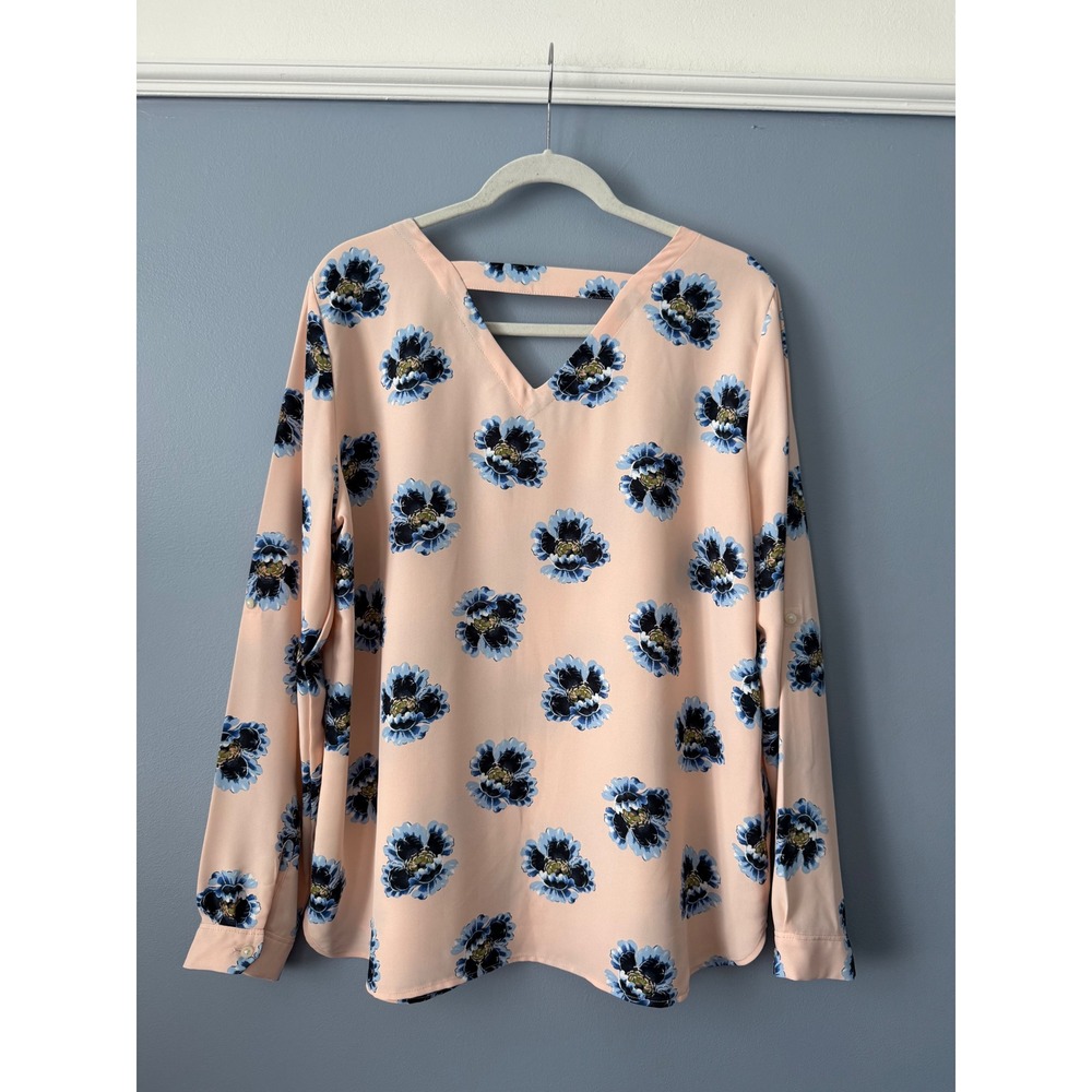 LOFT Blush Pink Blue Floral Long Roll-Tab Sleeve Double V-Neck Boho Size Large - Picture 10 of 10